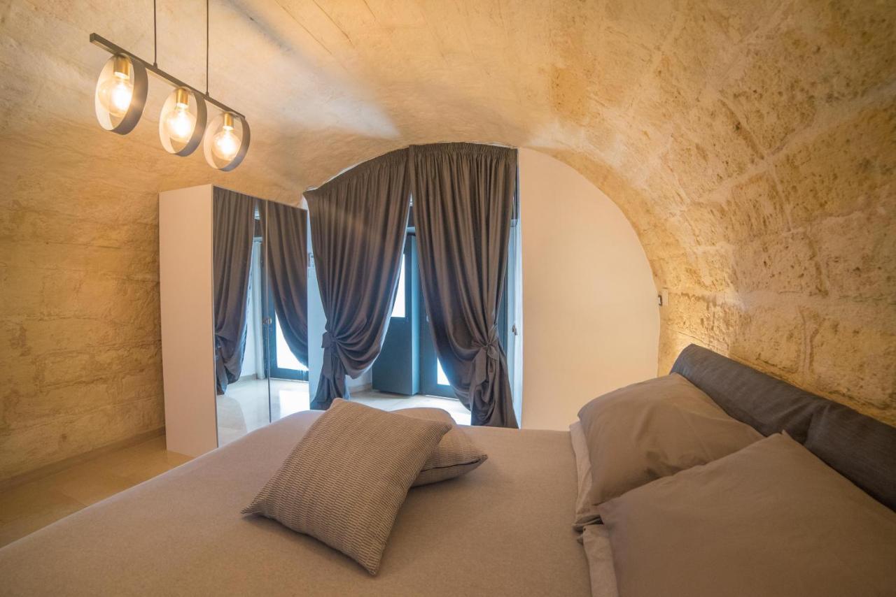 A Due Passi Dal Mare Hotel Trani Exterior photo